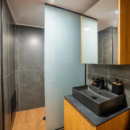 Iatrus Guest & Sauna Apartment