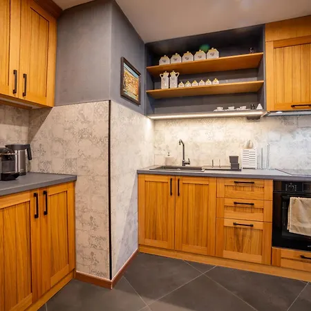 Iatrus Guest & Sauna Apartament Veliko Tărnovo