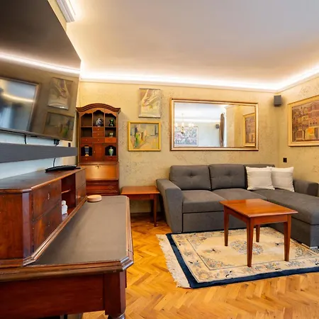 Apartament Iatrus Guest & Sauna