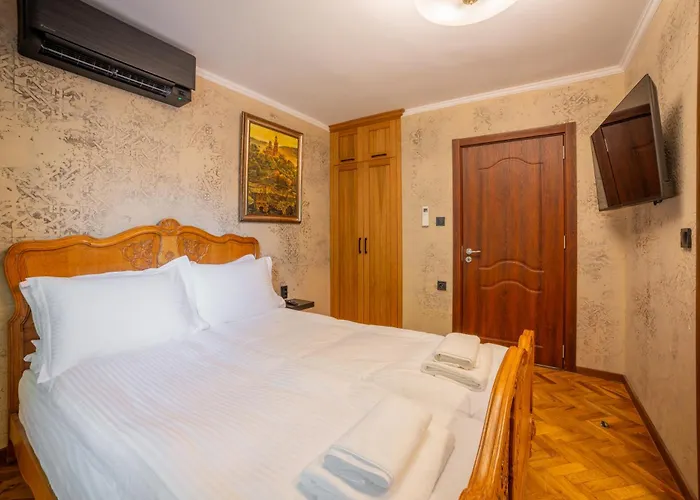 Iatrus Guest & Sauna Apartament *