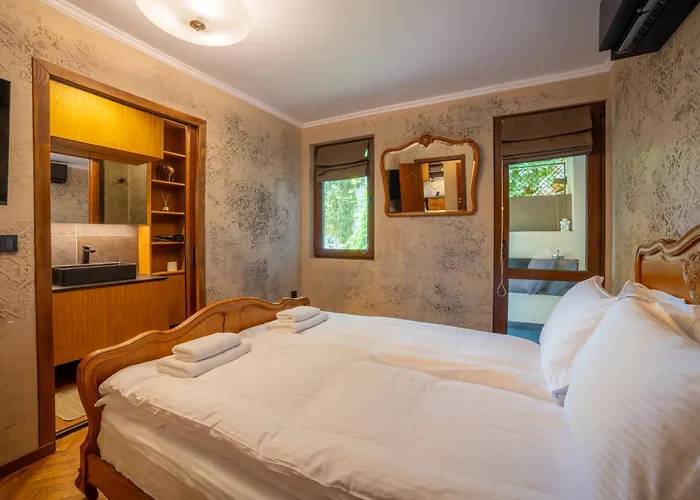 Iatrus Guest & Sauna