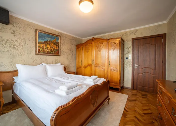 Iatrus Guest & Sauna